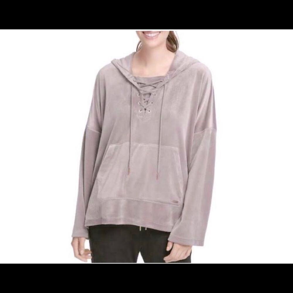 NWTย DONNAโ KARAN ACTIVE VELOURโSWEATSHIRT SZ XL